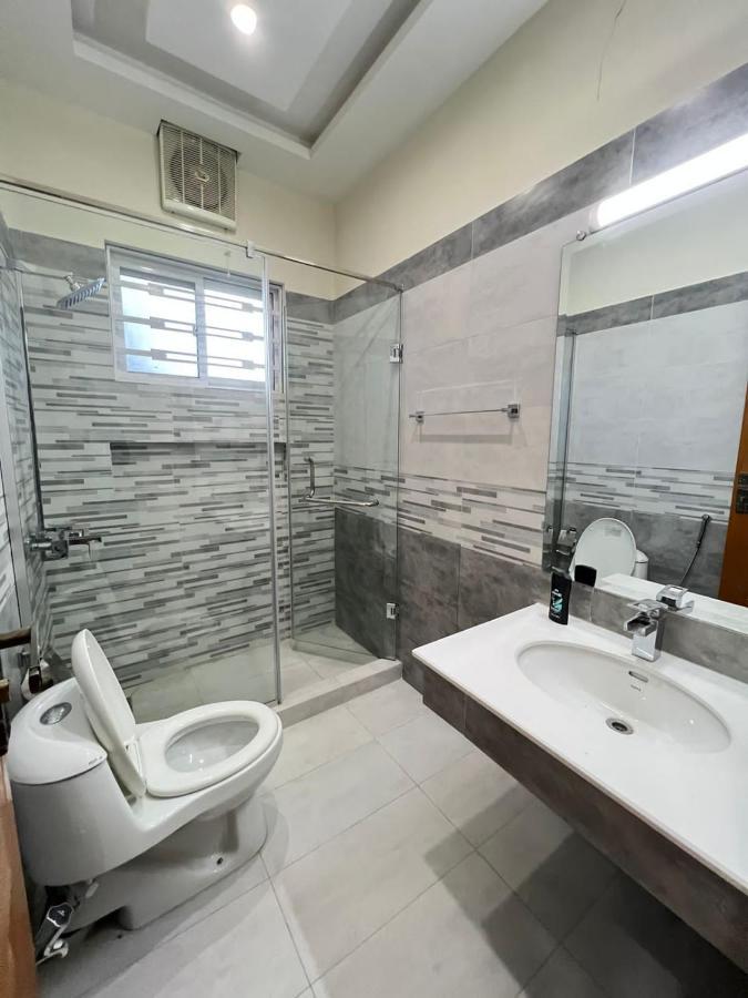 Luxury Apartment Rentals Ісламабад Екстер'єр фото
