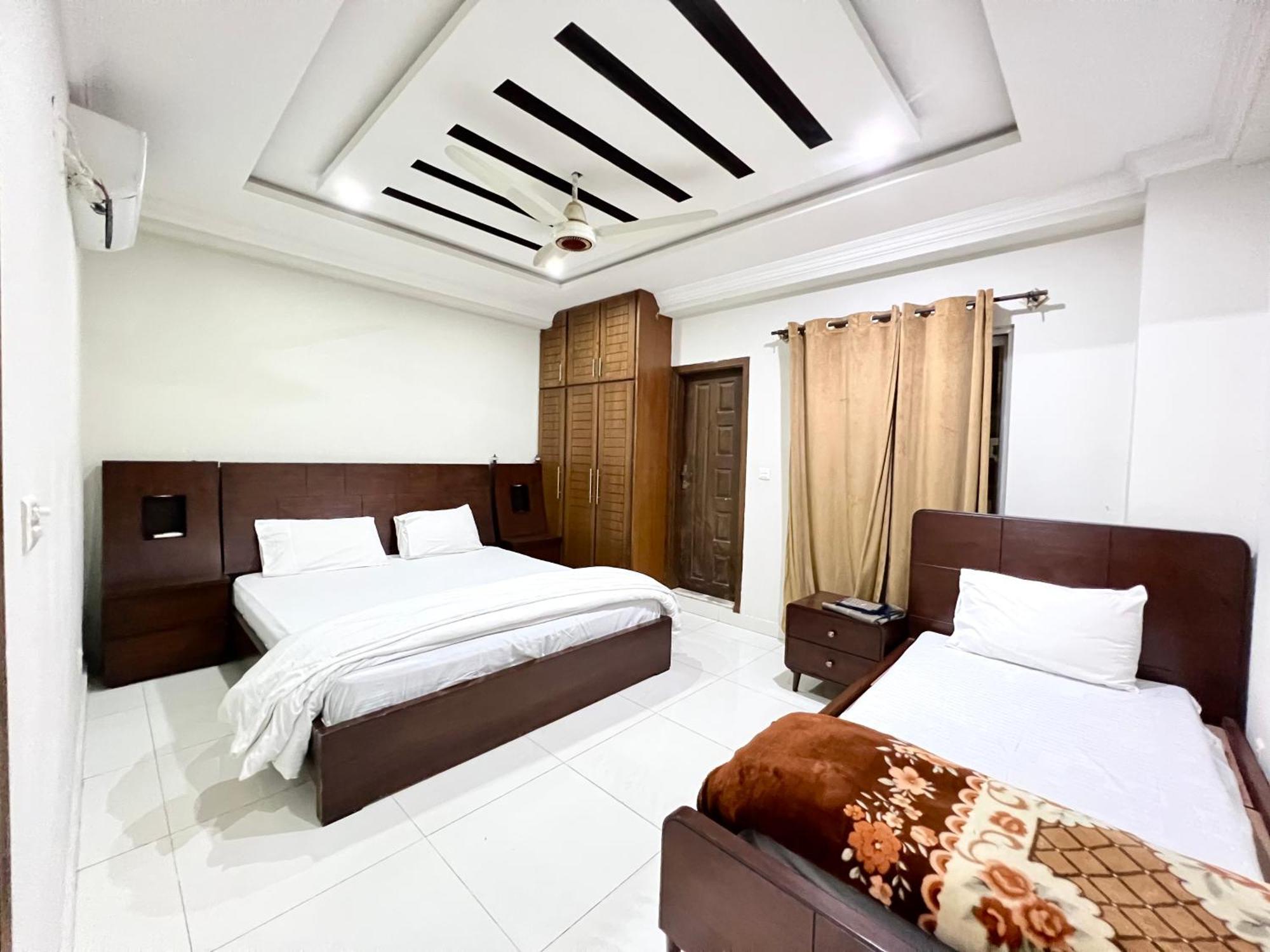 Luxury Apartment Rentals Ісламабад Екстер'єр фото